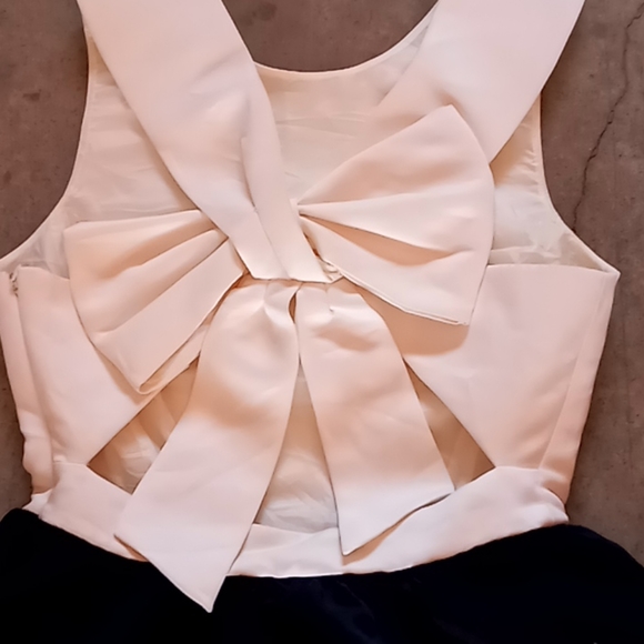 KATE SPADE DRESS - Picture 3 of 8